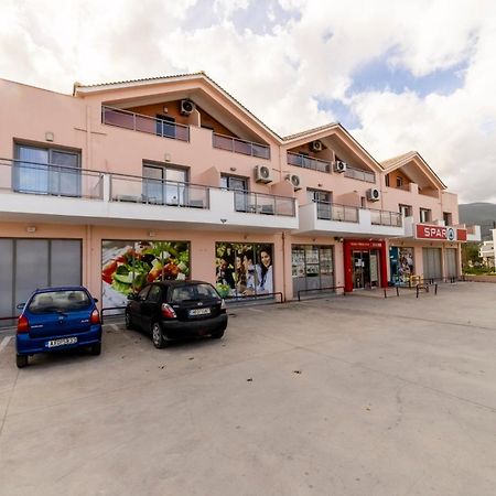 Gold Olive Suites Alikanás Eksteriør bilde