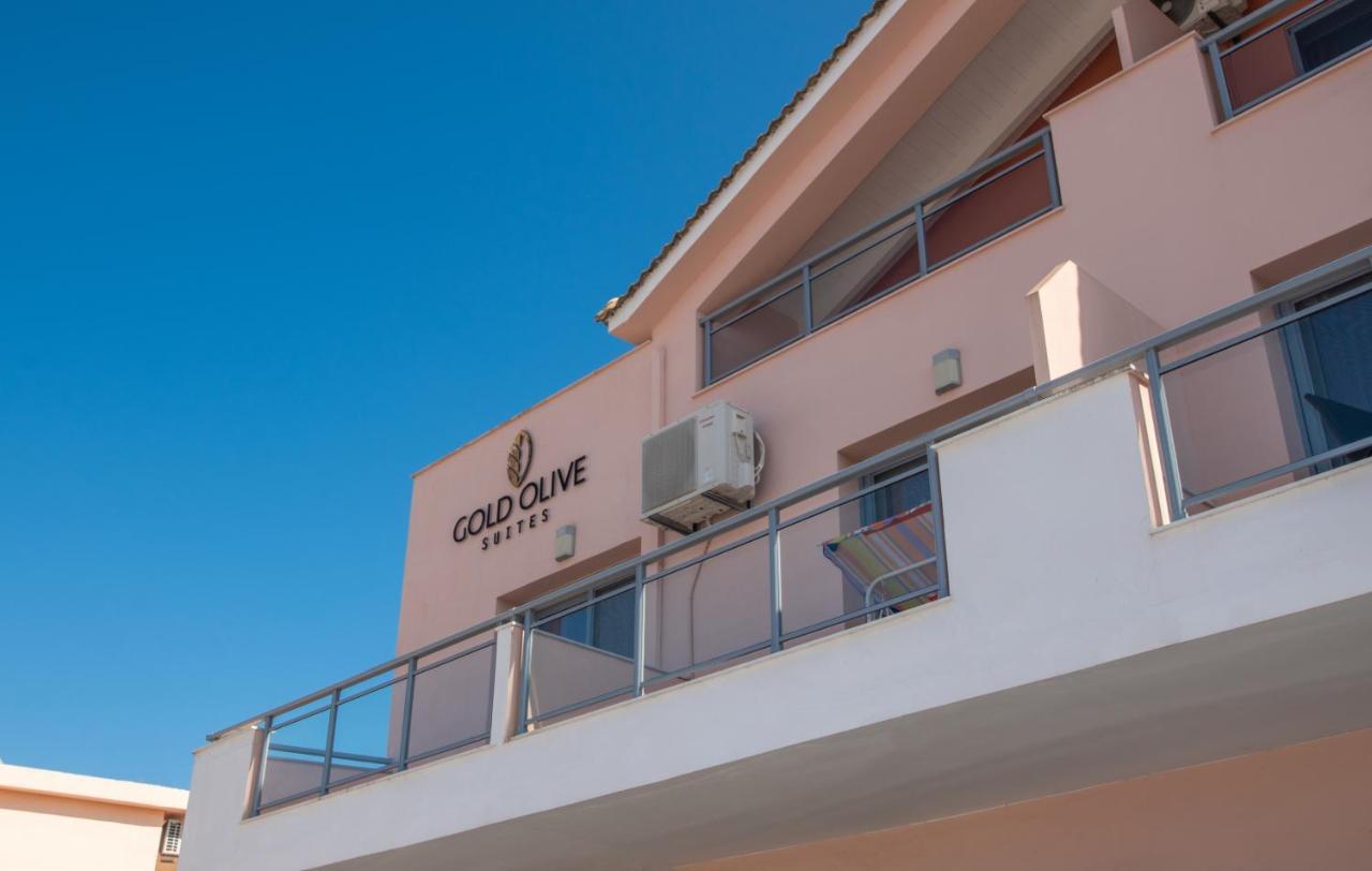 Gold Olive Suites Alikanás Eksteriør bilde